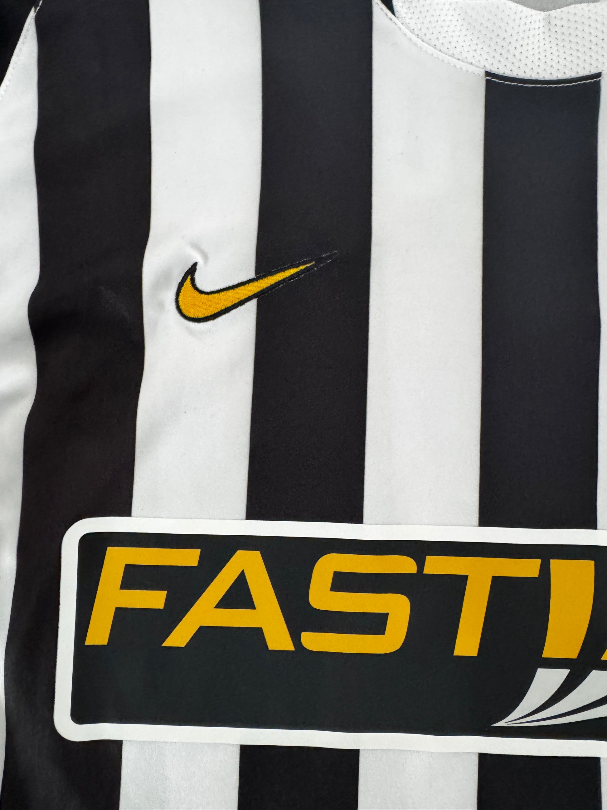 Signert innrammet Buffon juventus hjemmedrakt 03/04