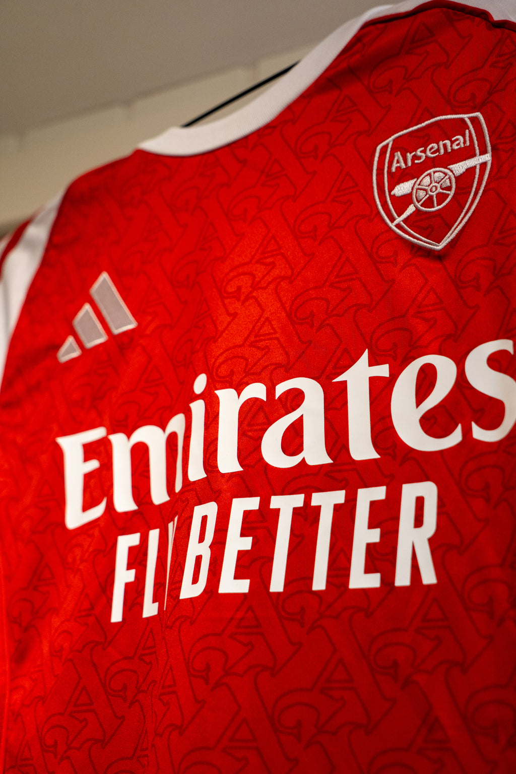 Gabriel Magalhães      Signert Arsenal hjemmedrakt                2025/26
