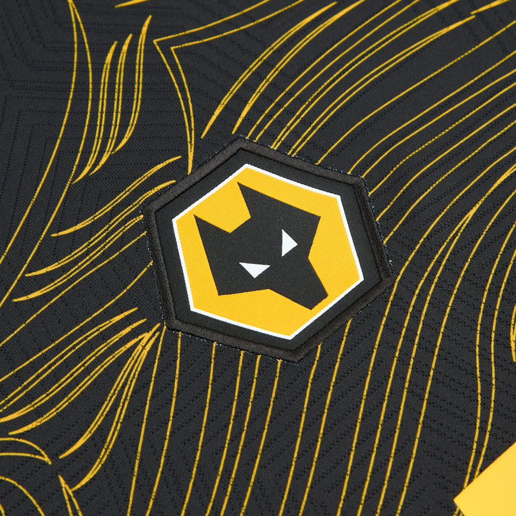 2024-25 Wolves Borte drakt Strand Larsen #9