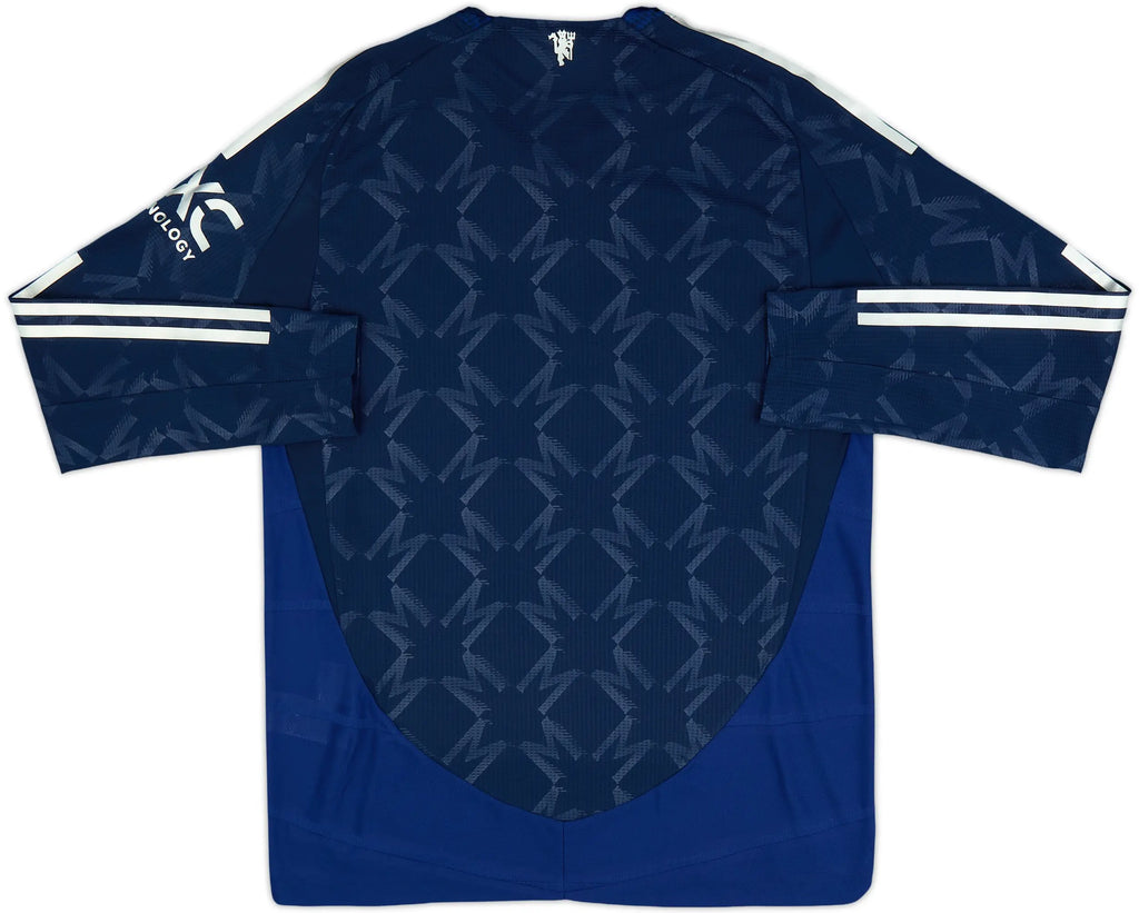 2024-25 Manchester United Player Issue Bortedrakt Longsleeve
