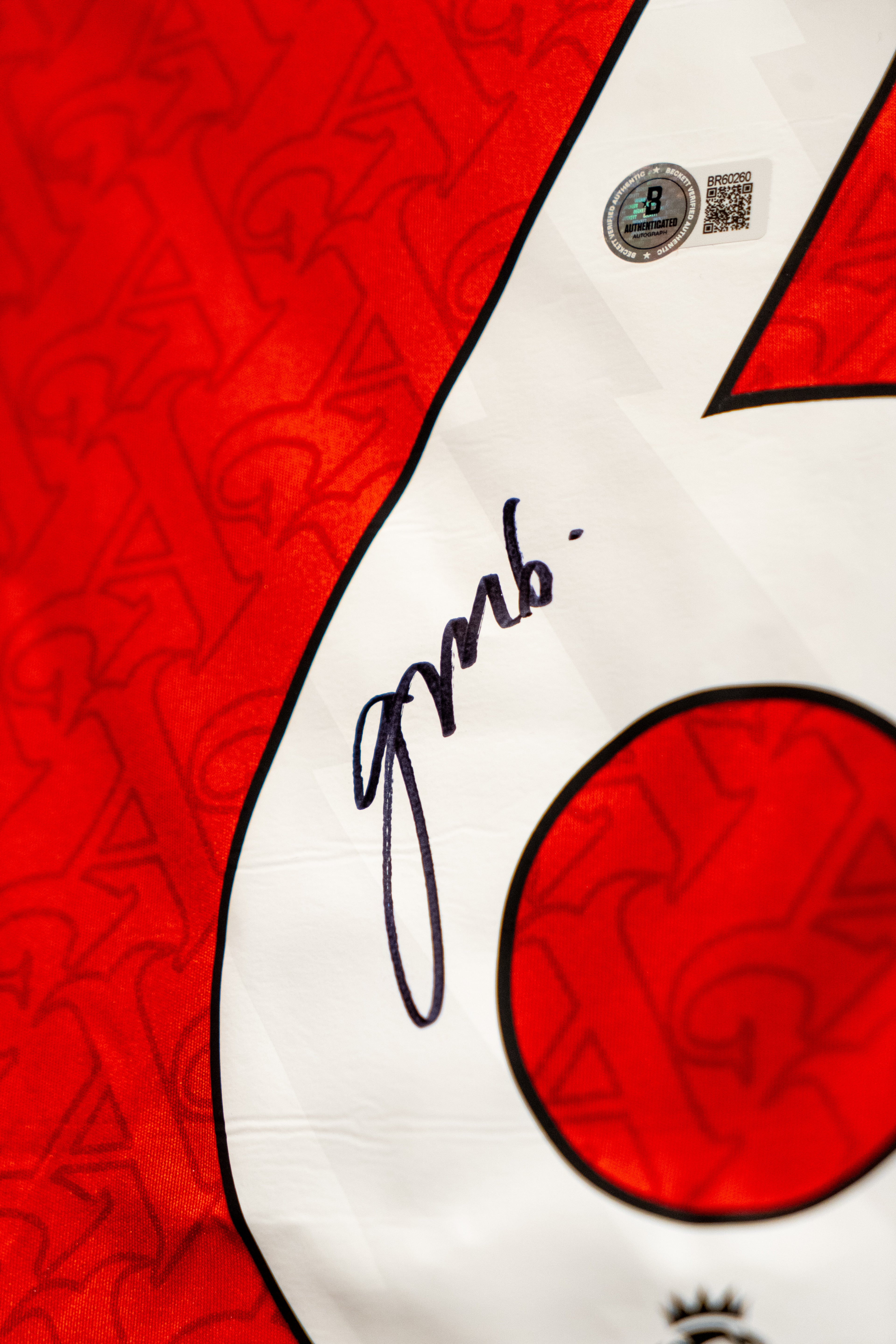 Gabriel Magalhães      Signert Arsenal hjemmedrakt                2025/26