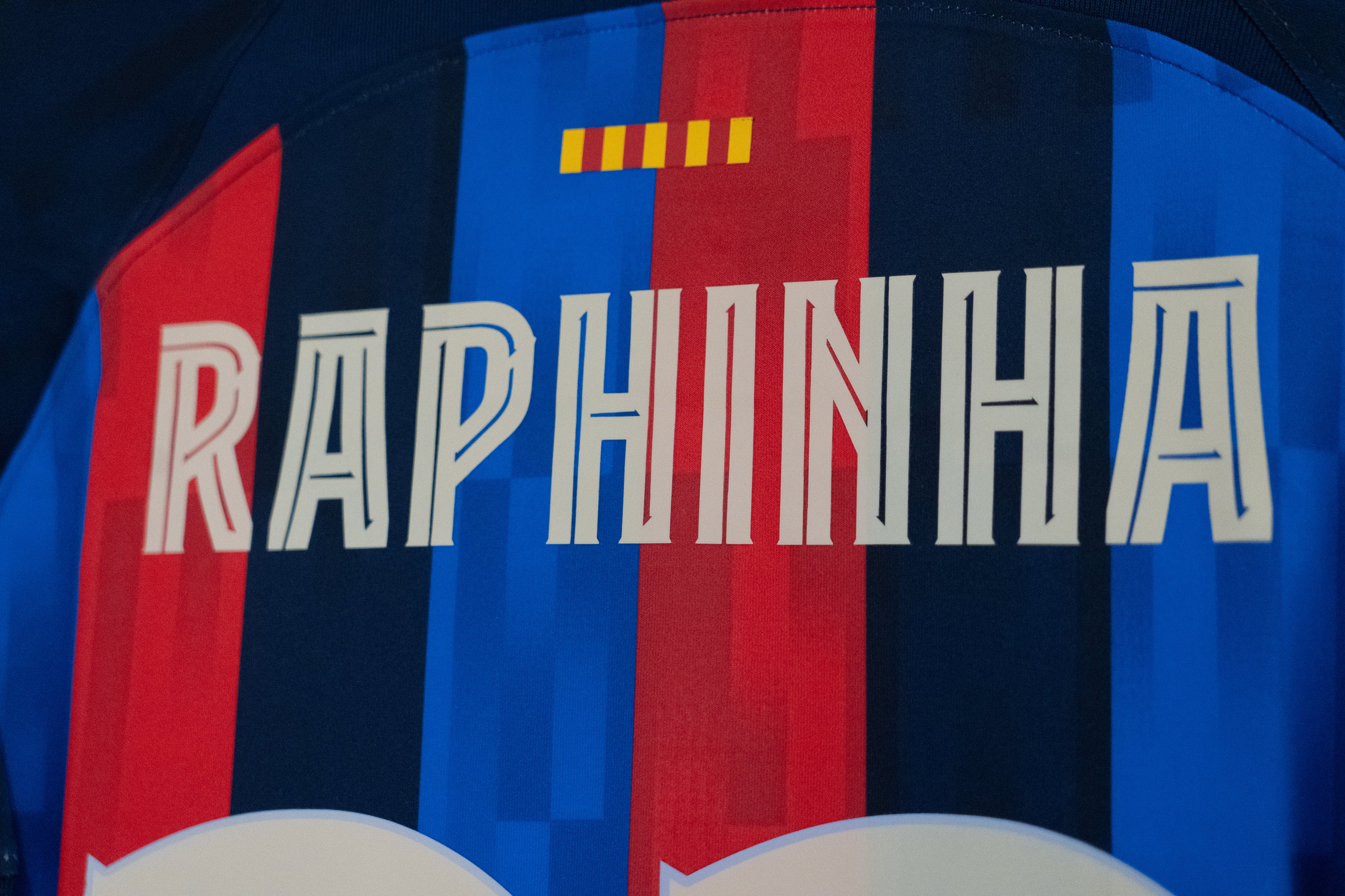 Raphinha Signert Barcelona Drakt