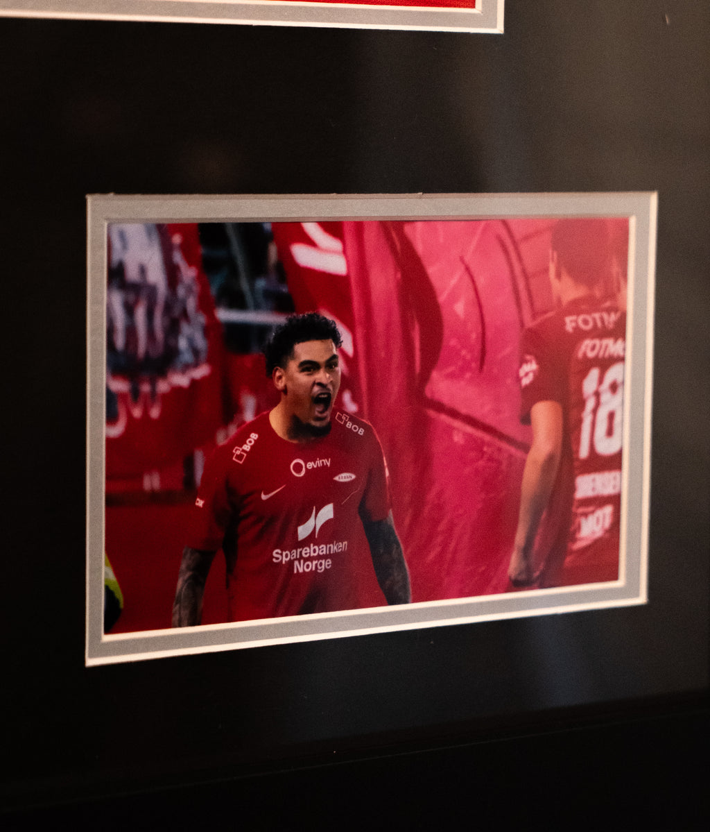 Noah Holm Kampbrukt og Signert Brann drakt