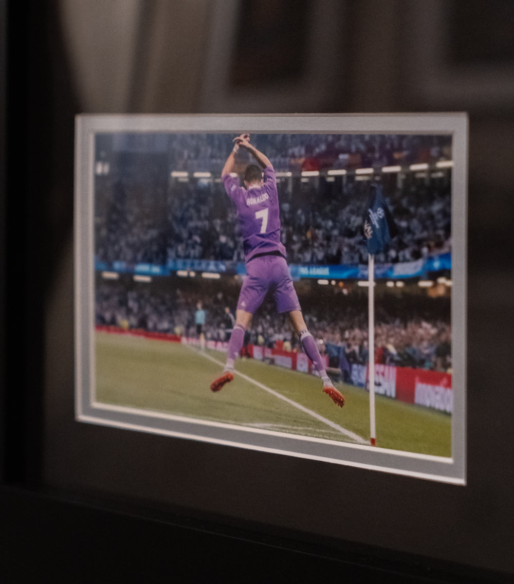 Cristiano Ronaldo Signert  Real Madrid drakt - CL Finale 2017