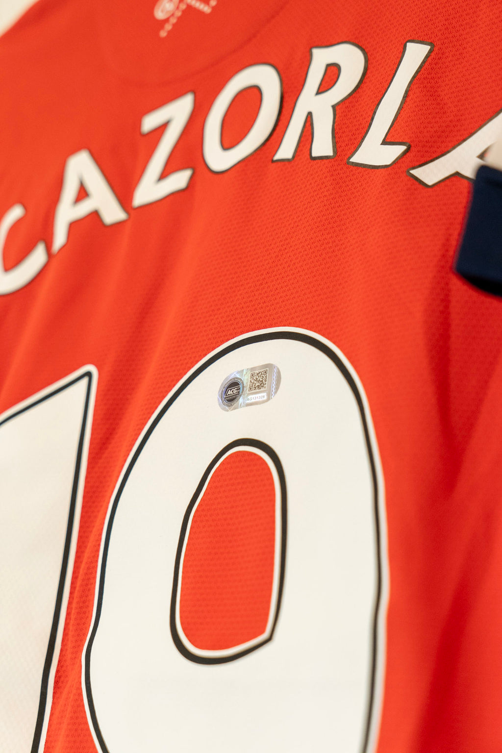Santi Cazorla Signert Arsenal hjemmedrakt 12/14