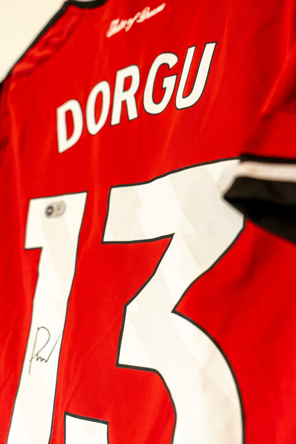 Patrick Dorgu Signert Manchester United hjemmedrakt 25/26