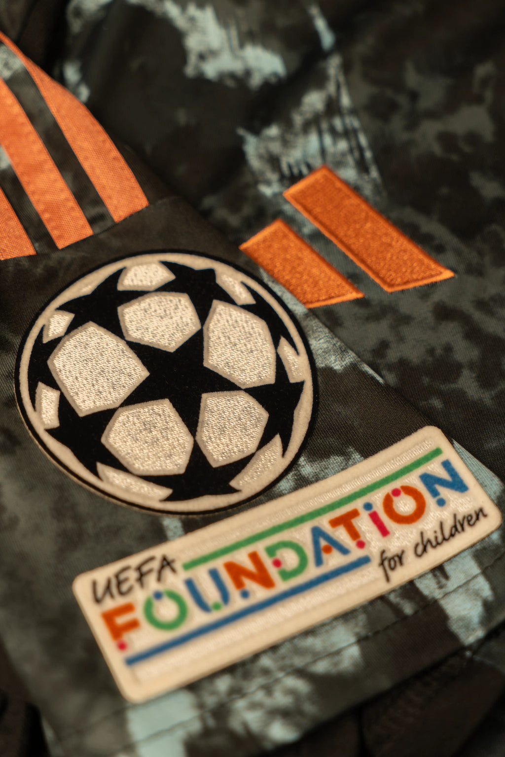 2024-25 Bayern Munich Borte drakt CL patch Muller #25
