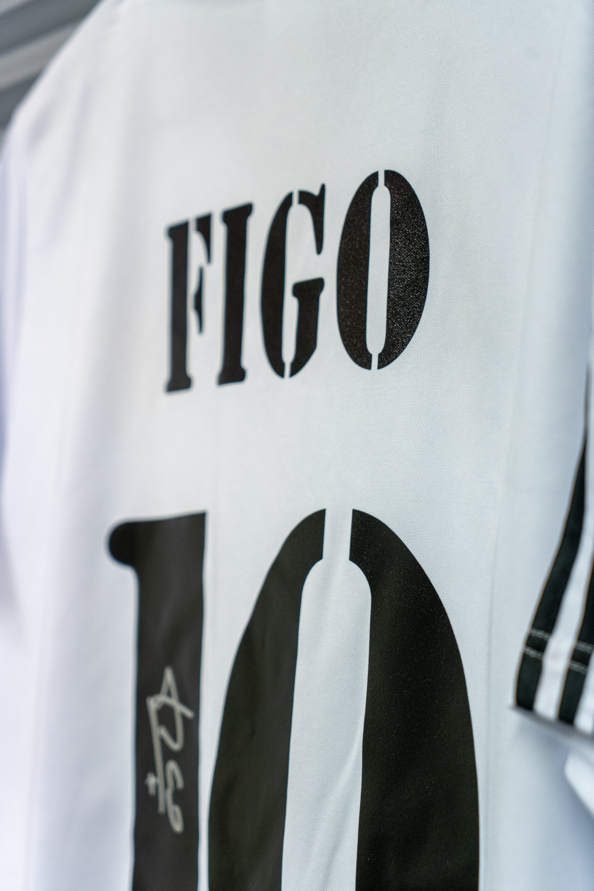 Signert Luis Figo Real Madrid drakt