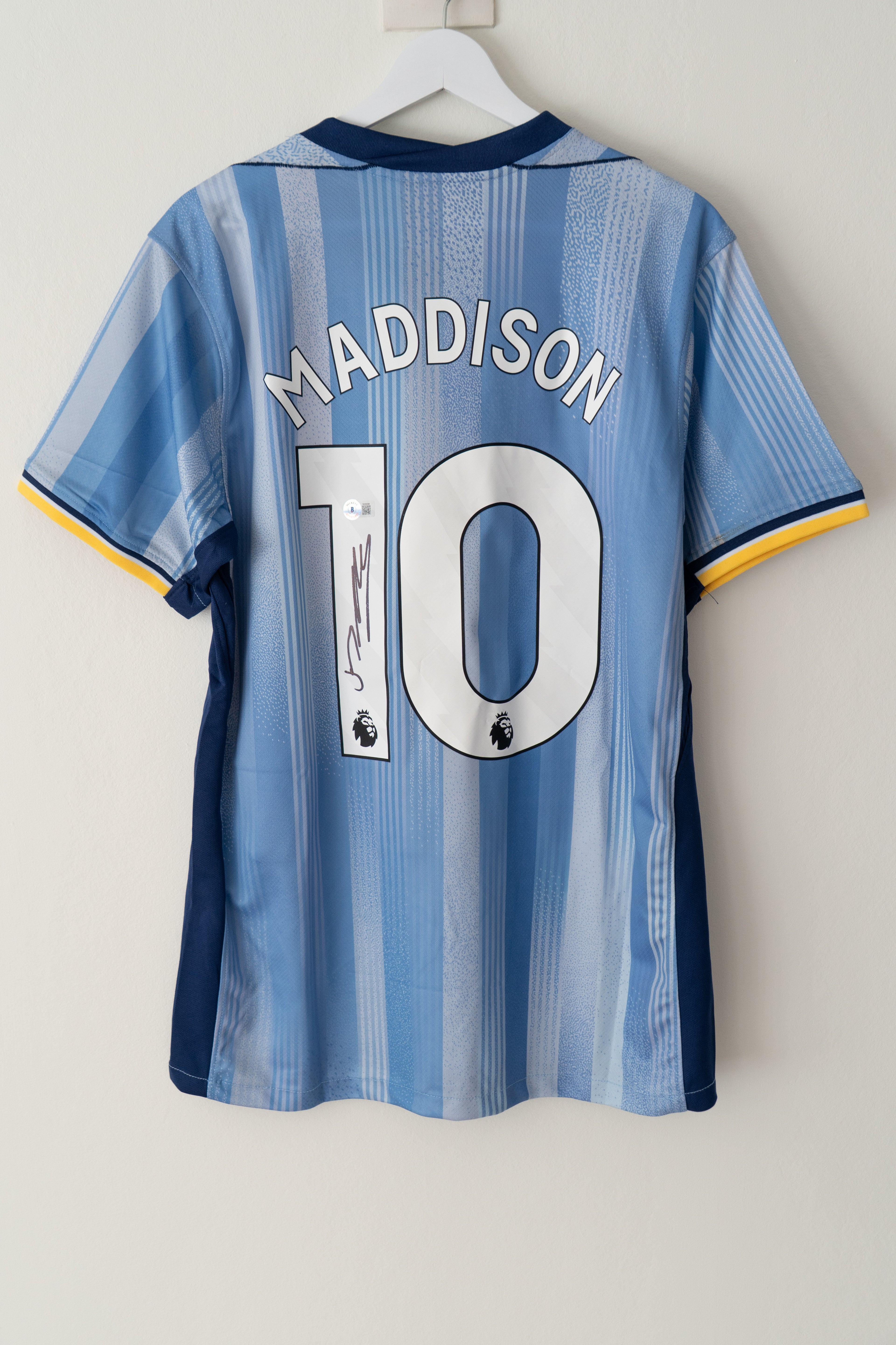 Signert James Maddison Tottenham Drakt