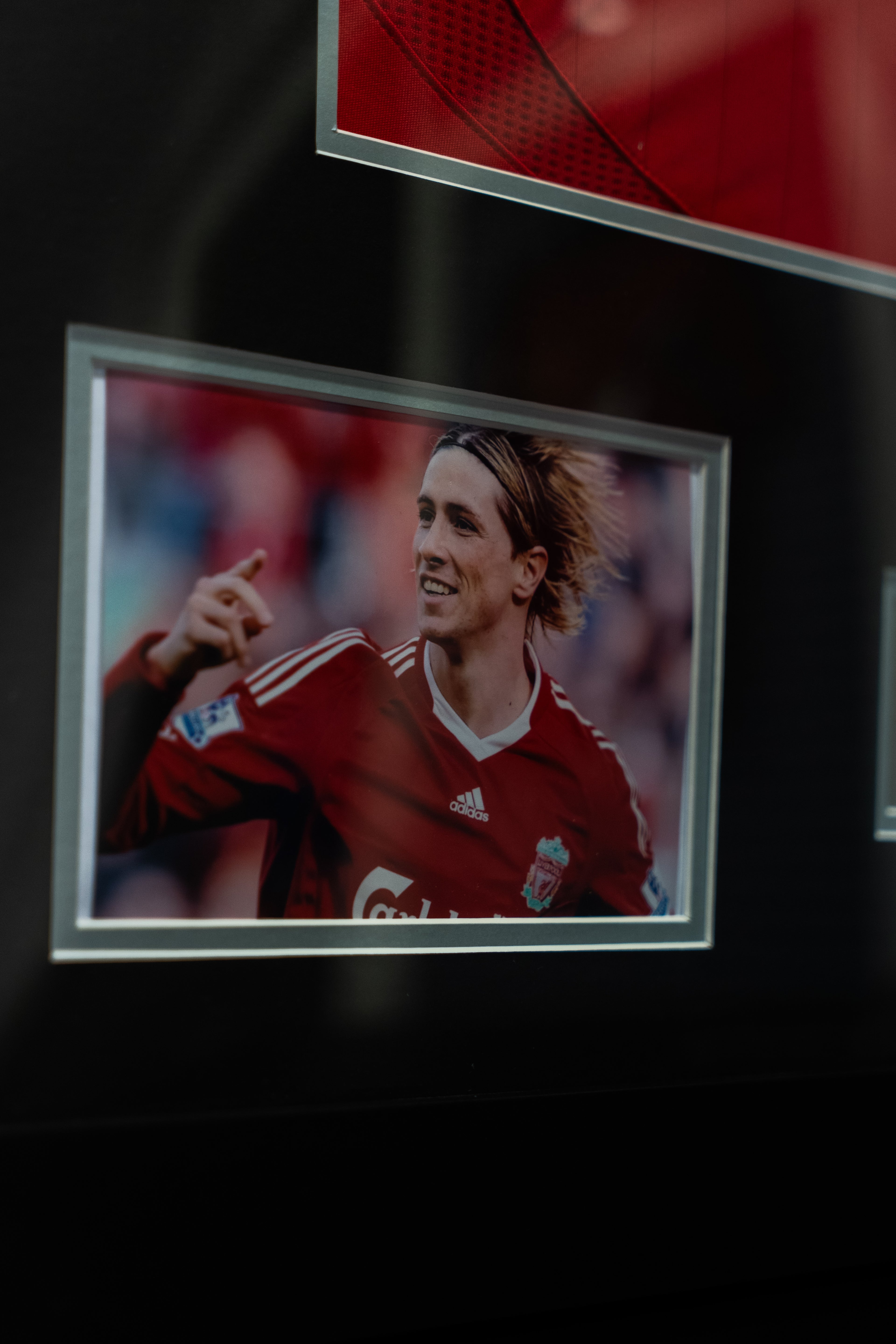 Fernando Torres Signert Liverpool hjemmedrakt