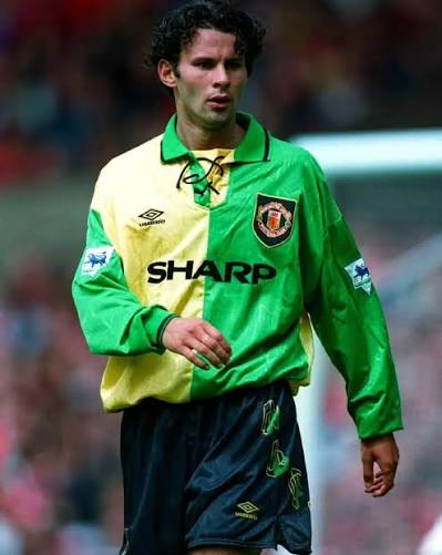 Signert Ryan Giggs Manchester United drakt